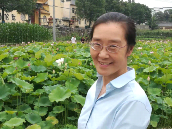 上海书坛的墨色传奇：俞建玉