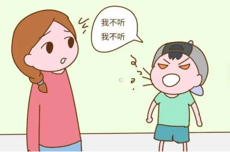 孩子自从出现频繁眨眼，耸肩等症状，成绩也直线下滑，这是怎么回事？昆明三一一医院儿童康复科