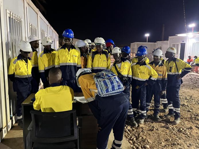 74e2fb16e3fac014096cefa84c7fa95