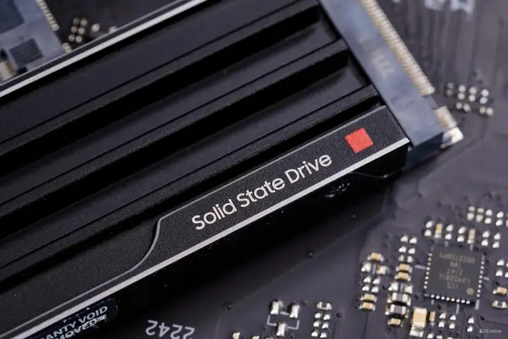 三星9100 PRO PCIe 5.0 NVMe M.2 固态硬盘评测：PCIe 5.0时代的性能巅峰