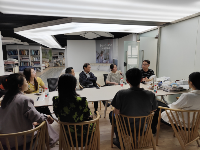 https://techchina.nancai.net/2025/0422/6d1563421eccd69.png