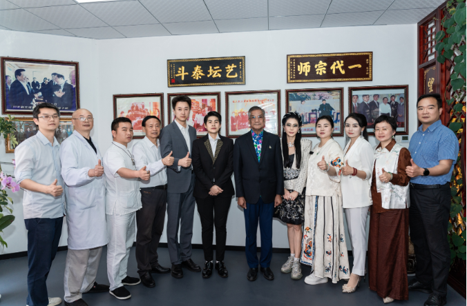 https://techchina.nancai.net/2025/0425/5f7984f4320f7.png