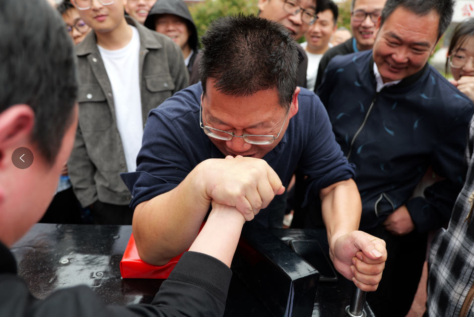 https://techchina.nancai.net/2025/0427/6395e3218233524.png