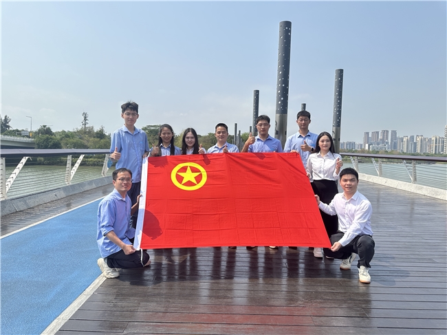 中建八局华南公司深圳分公司组织开展“赓续红色血脉，诵读时代强音”五四红色诵读研学活动