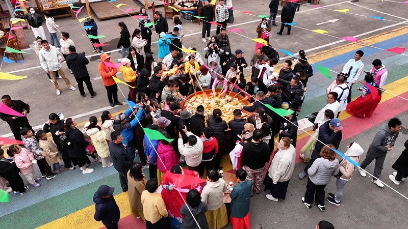 https://techchina.nancai.net/2025/0503/1e950ab1d973d5a.jpeg