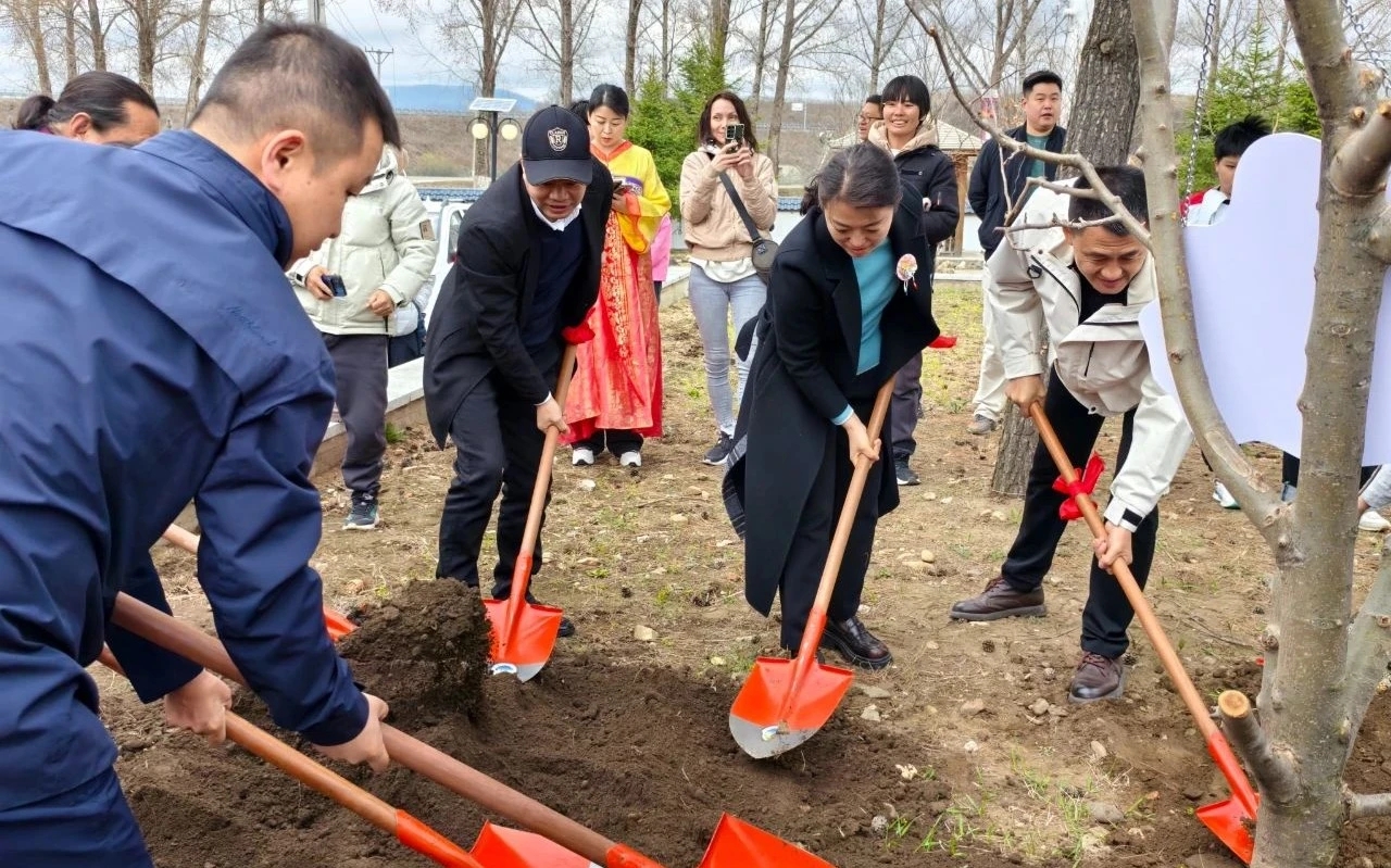 https://techchina.nancai.net/2025/0503/34f21b4016dc2b2.jpeg