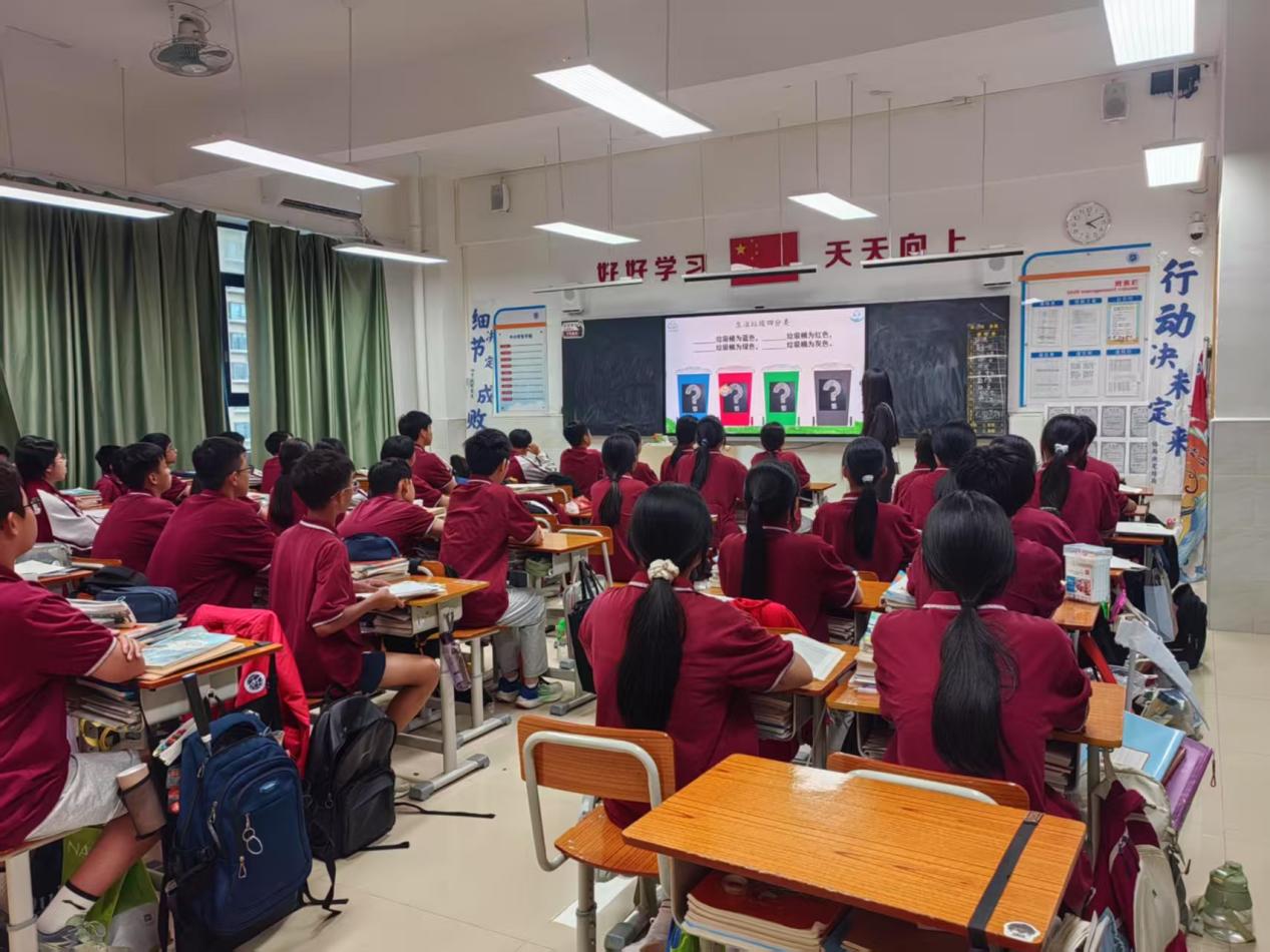 58d8ec858c35ff437d11f460d9ad70f