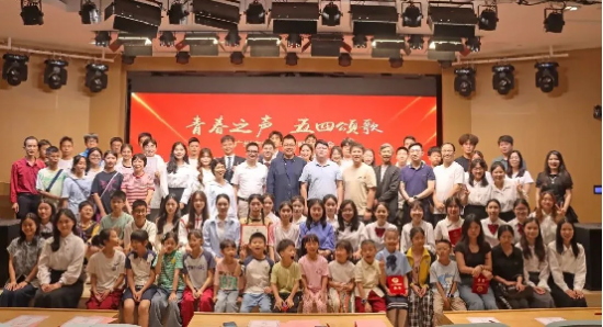 云图片