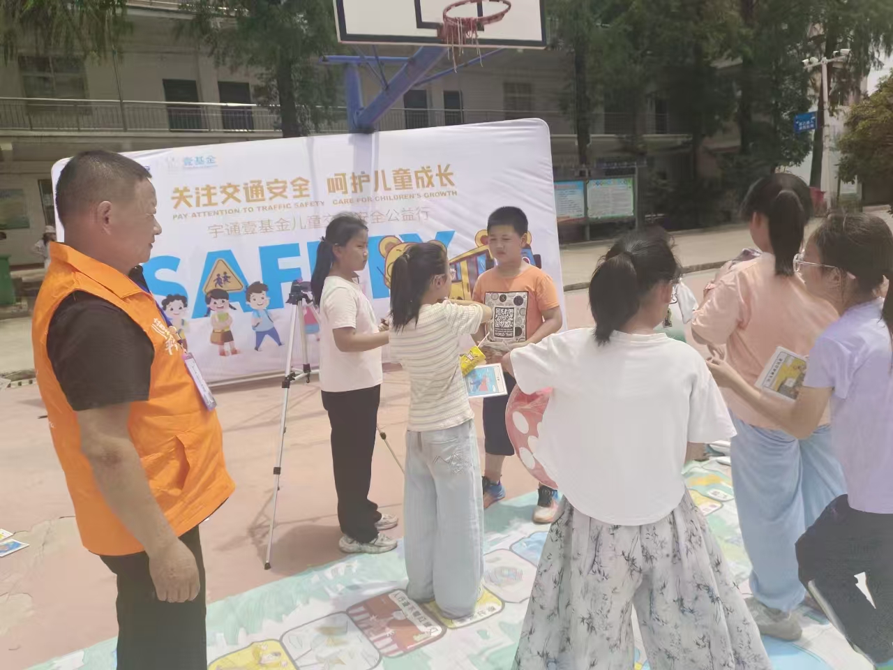 c9b31a25cf0649a75afbf707f080cb6.jpg