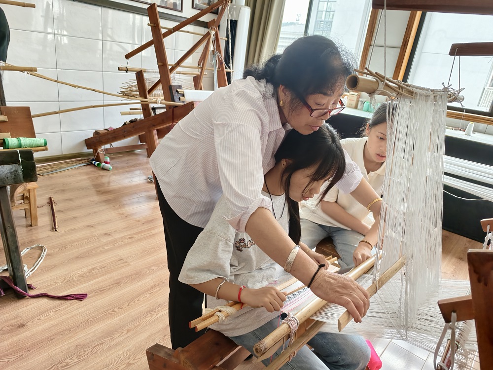 https://techchina.nancai.net/2025/0615/c44b070e1531127.jpg