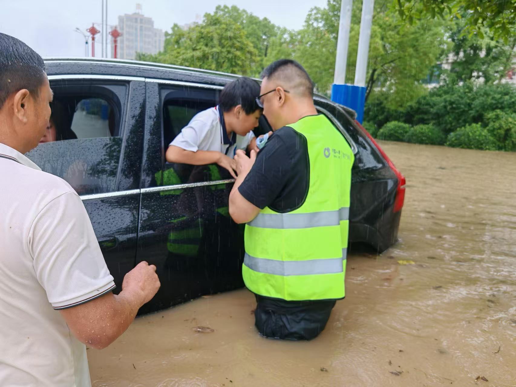 https://techchina.nancai.net/2025/0623/f1ddce53681a401.jpeg