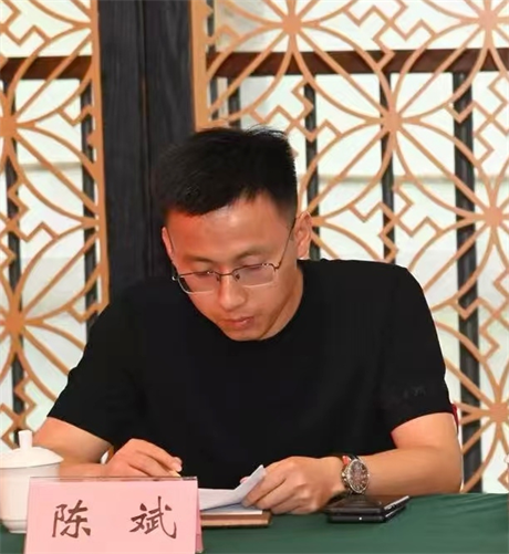 “四送一服”进企业   精准把脉解难题