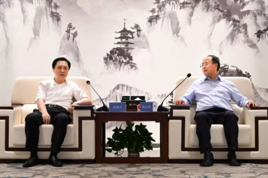 云图片