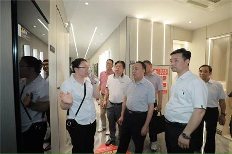 从车间到”云端“——安徽省互联网产业发展促进会一行在企业调研