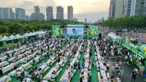 一年一度！“玩啤消夏·2025温江啤酒美食季”今日启幕！