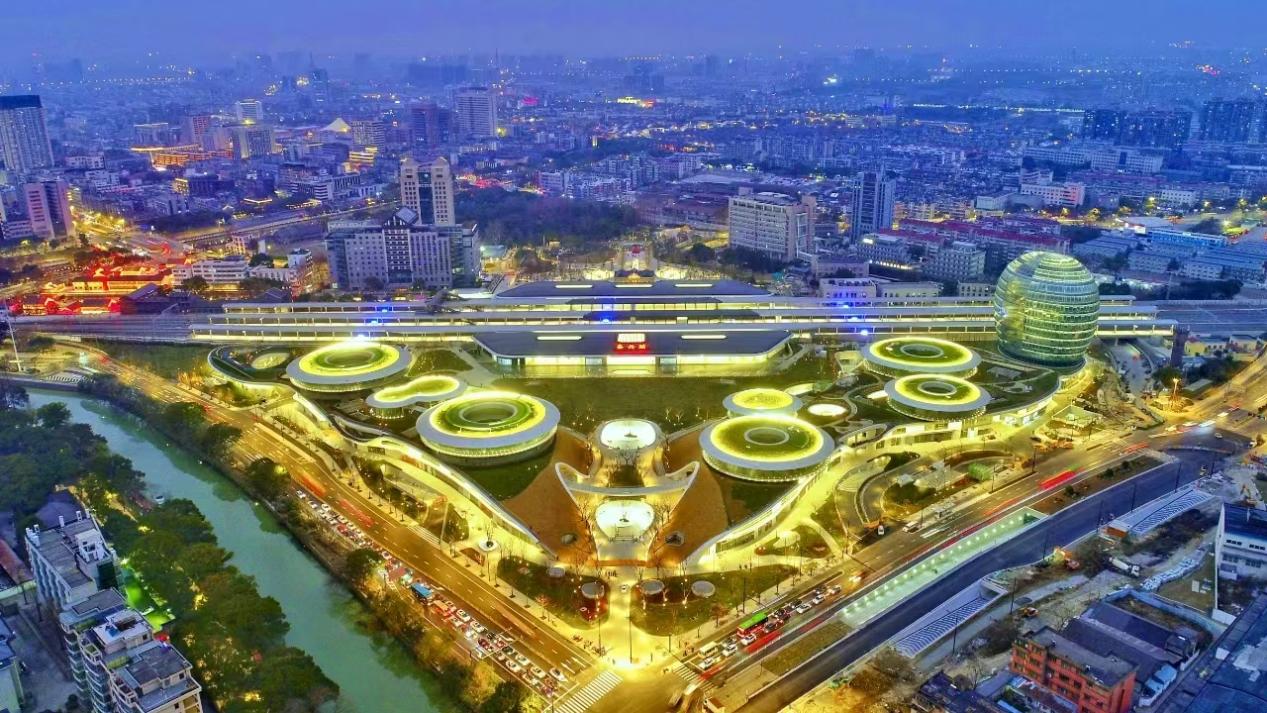 火车站南广场-夜