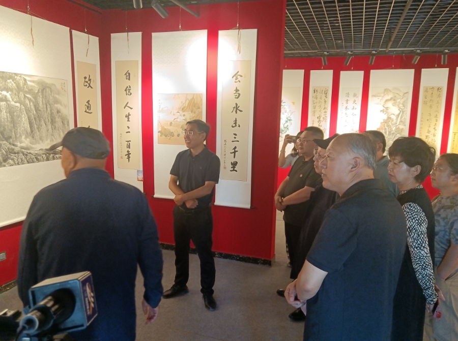 https://techchina.nancai.net/2025/0828/380f3d03b048b0a.png