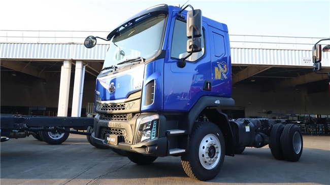 乘龙M3 4X2极限自卸车：全维硬核优势，定义矿区运输新标杆