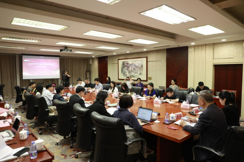莲香楼改制启示录：民营资本的破局与荣光
