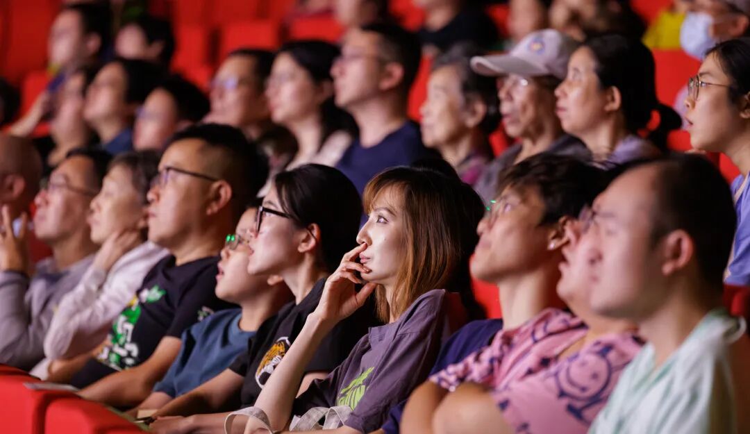 超高清“第二现场”三度绽放 全国共唱“胜利之歌”