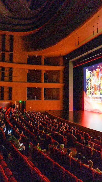 超高清“第二现场”三度绽放 全国共唱“胜利之歌”