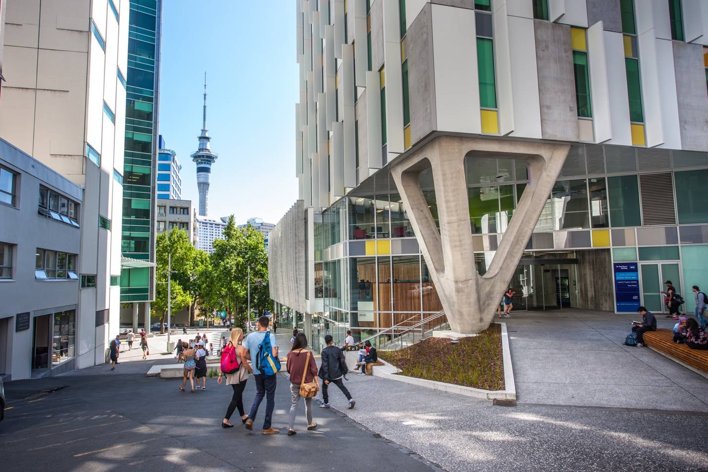 别再盲目选留学地啦！新西兰奥克兰理工大学，开启你的国际职场精彩之旅！