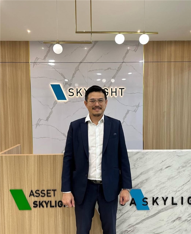 商业联合商会成员梁学昌：从金融理论到实战的投资管理之路