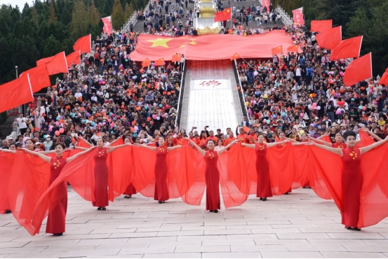 南山旅游景区：双节同庆，乐游南山！