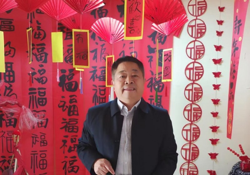 以笔为舟 心为帆——散文集《心境的颜色》作者王德增