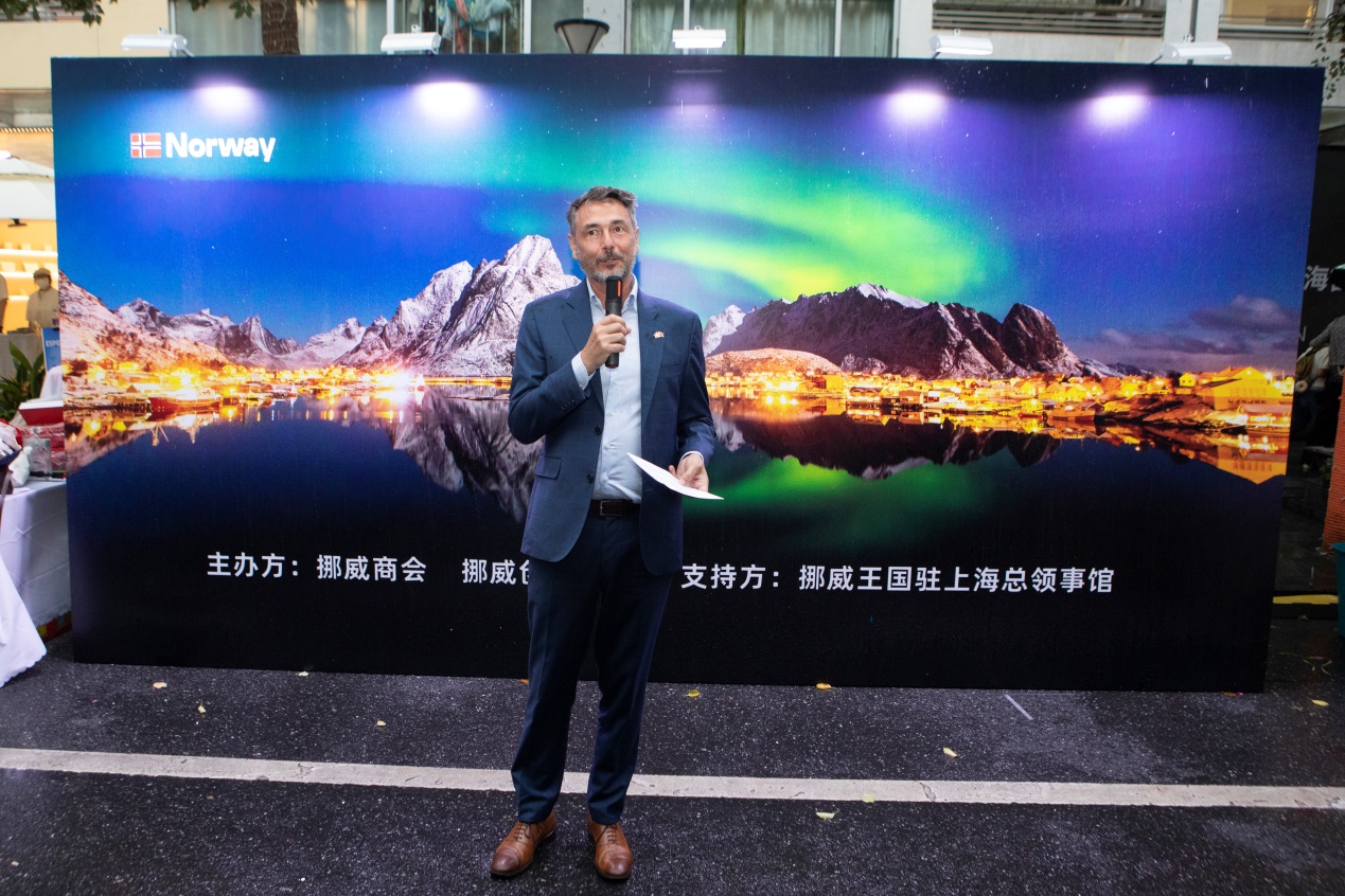DanVitas丹维斯携手挪威创新署亮相2025上海挪威集市展会