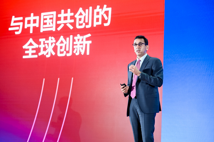 多方合力启动“AI加速计划”，高通专家：围绕三大支柱推动智能的规模化落地