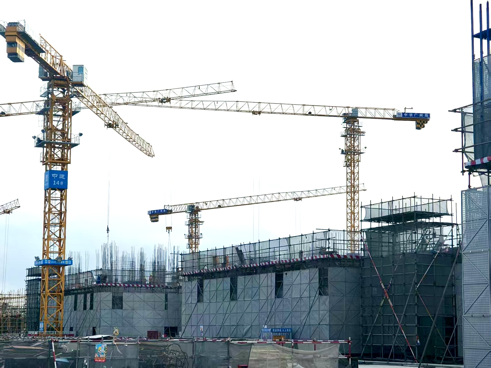 国庆坚守施工一线 中建四局东南分局在粤项目建设全速推进