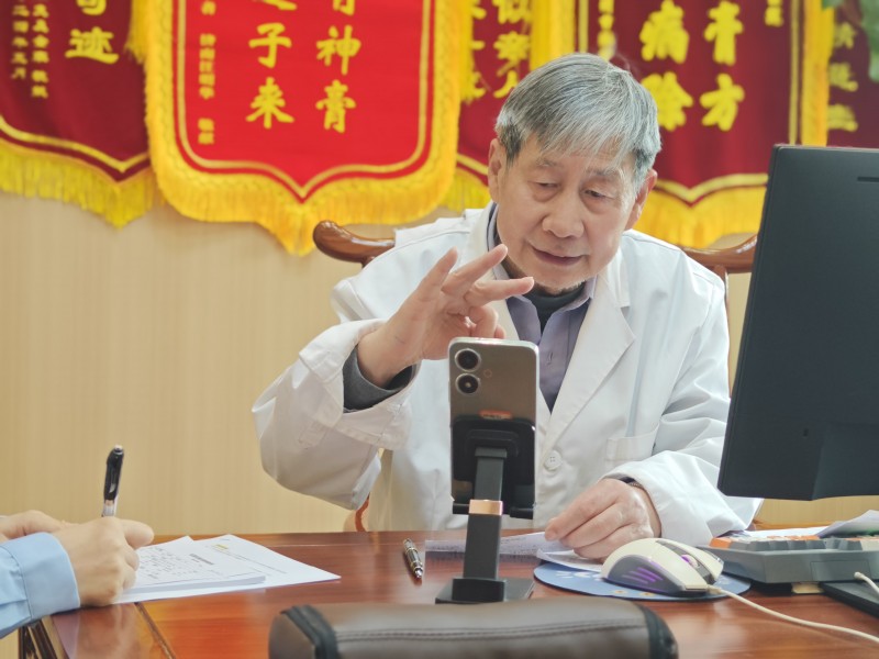 弘善庆堂脾胃圣手陈静华：四十载专铸“钢铁胃”！
