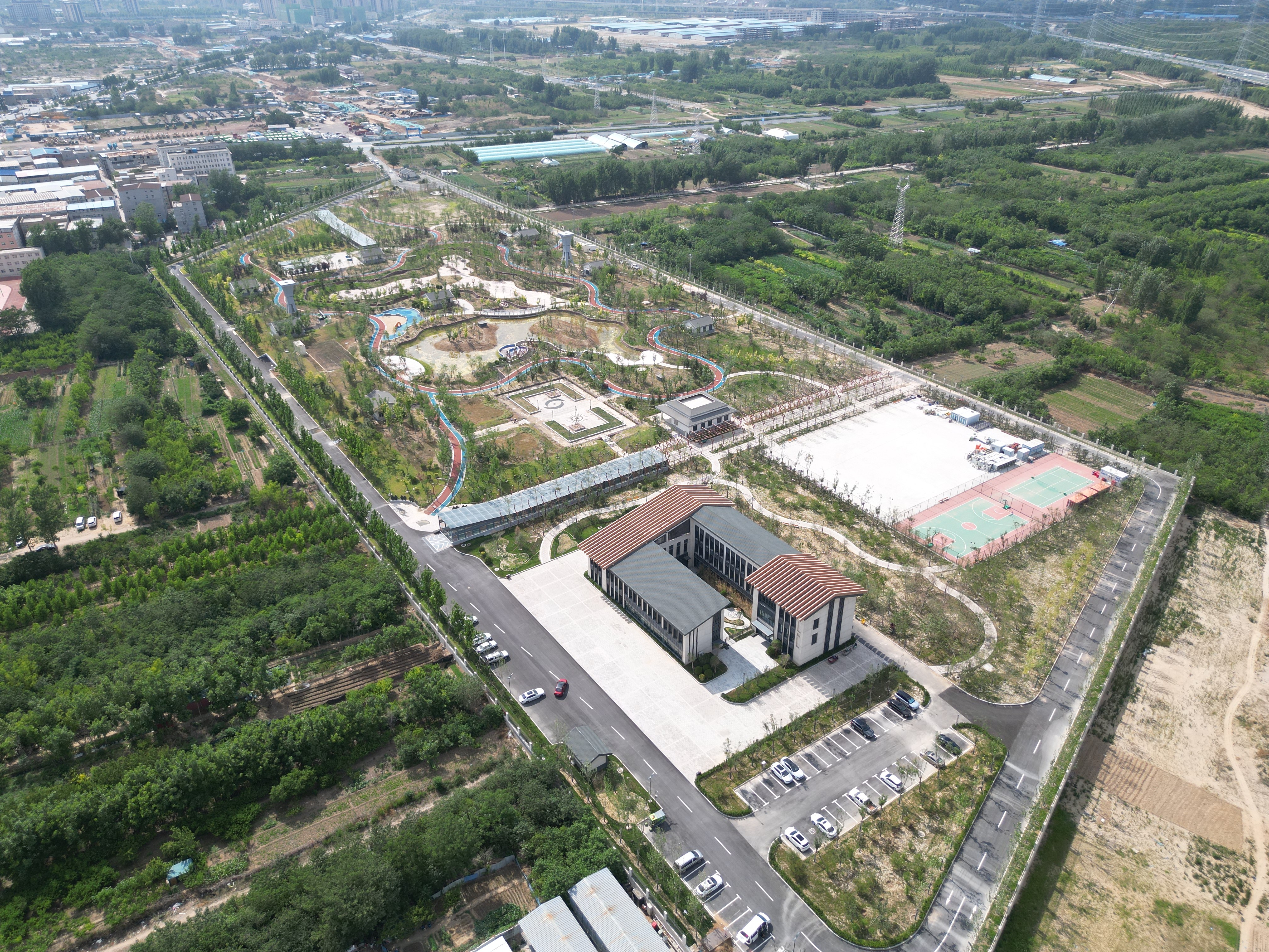 地下 “净水” 地上 “风景”！ 郑州南曹污水处理厂打造生态治理新标杆