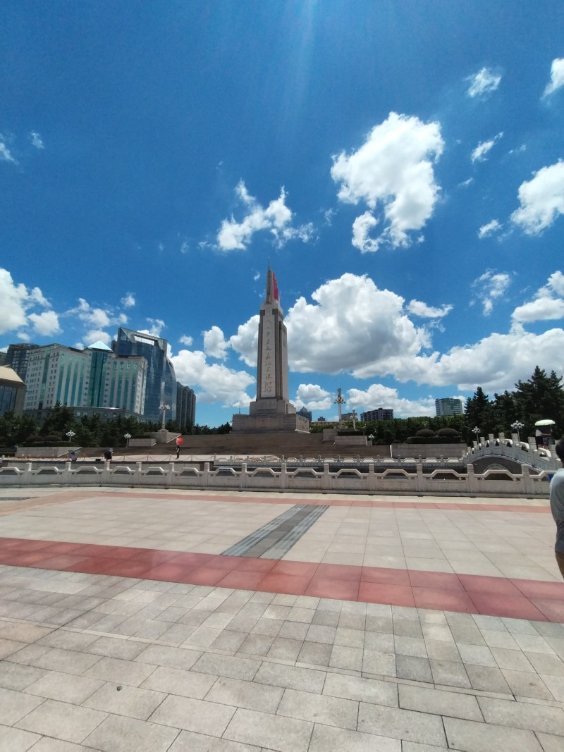 吕云亮斩获 “寻找身边一抹红” 摄影大赛一等奖 镜头映红初心，青春传递红色力量