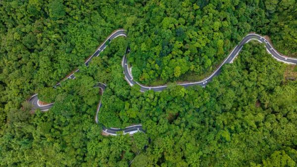 从东坡诗径到未来廊道：环南昆山—罗浮山的规划蓝图与人文密码