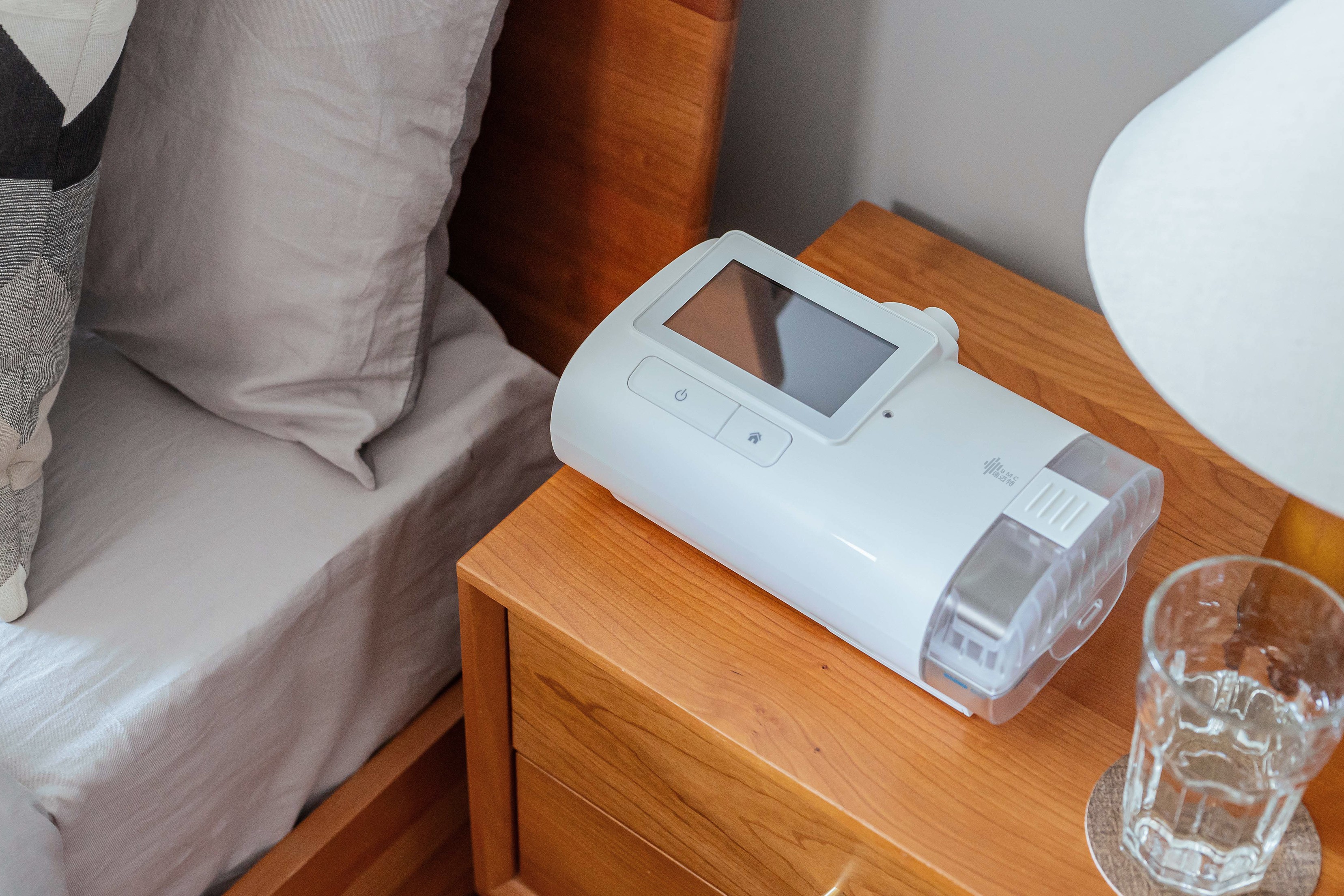 破解“鼾声困局”：BMC瑞迈特家用呼吸机守护千万人睡眠健康