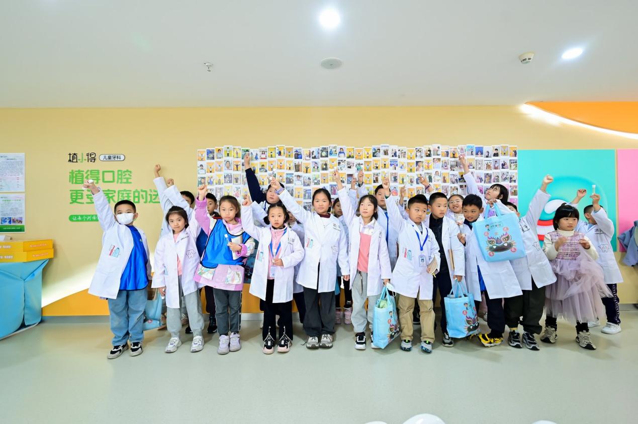 XHL7190.JPG~tplv-9lv23dm2t1-resize-animforce-v1_1600_3000_gif