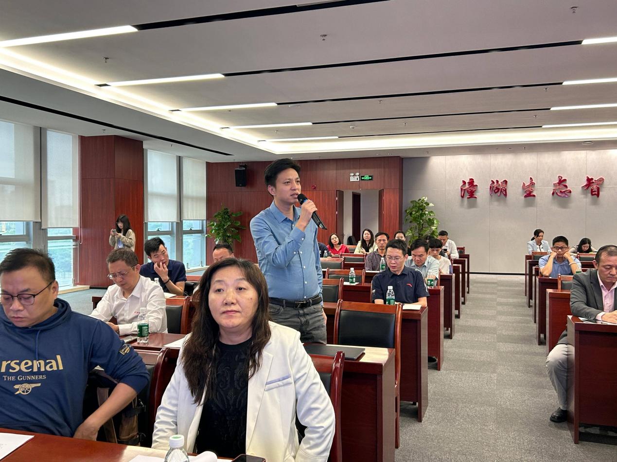 f183c61942e01bb9587335cfa0ea1509