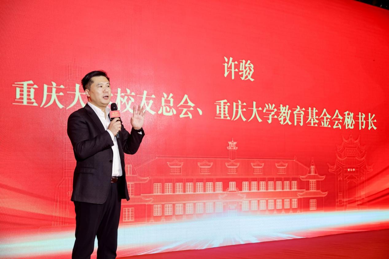 9B4A2320.jpg~tplv-9lv23dm2t1-resize-animforce-v1_1600_3000_gif