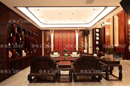 卓木王红木整装案例:艺术收藏家的传承祖宅