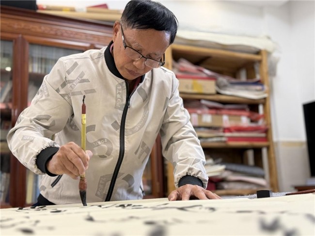 刚柔相济 文墨相兼——郑伟光书法赏析