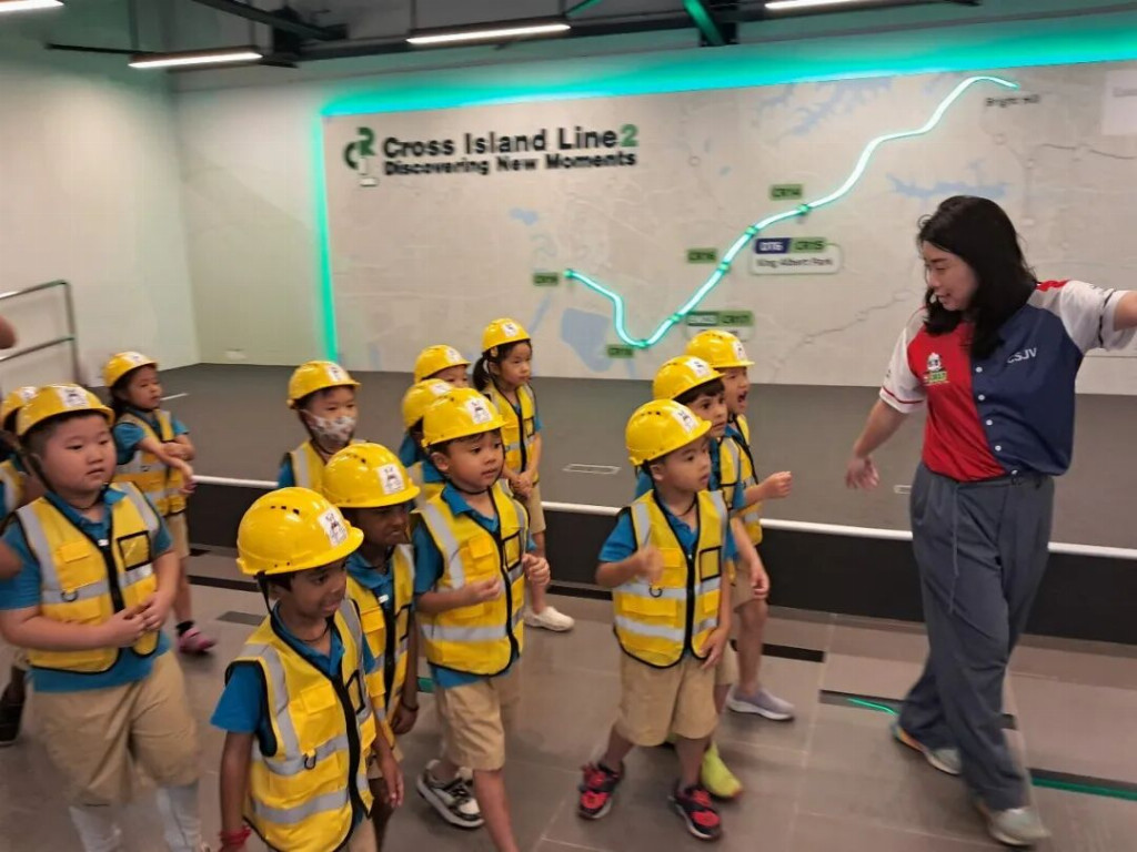 中交工程师走进新加坡为童心点亮工程梦_中华网