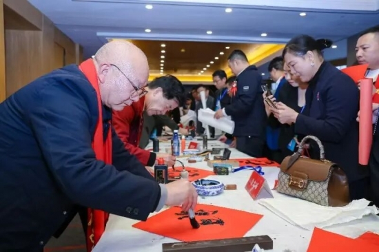 云图片