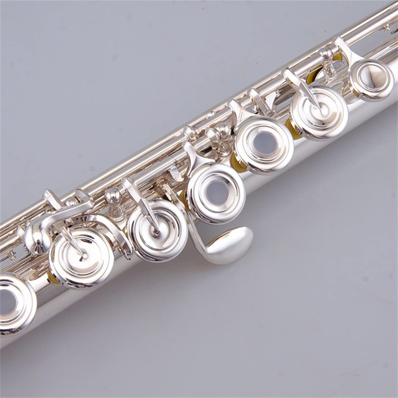 沙纳和雅马哈纯银长笛哪个好?