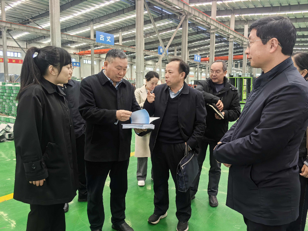 彭军赴湘西州永顺县走访联系重点企业