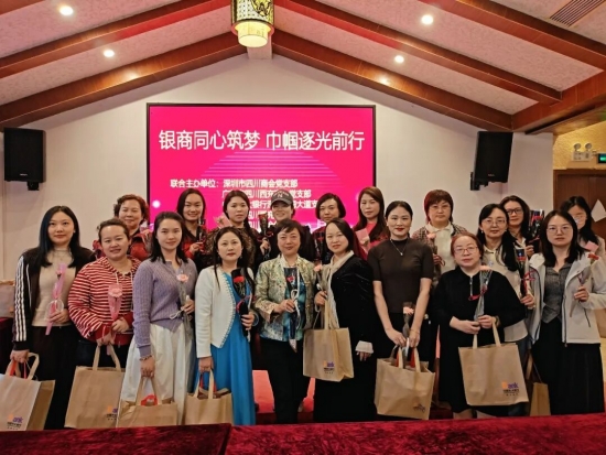 云图片