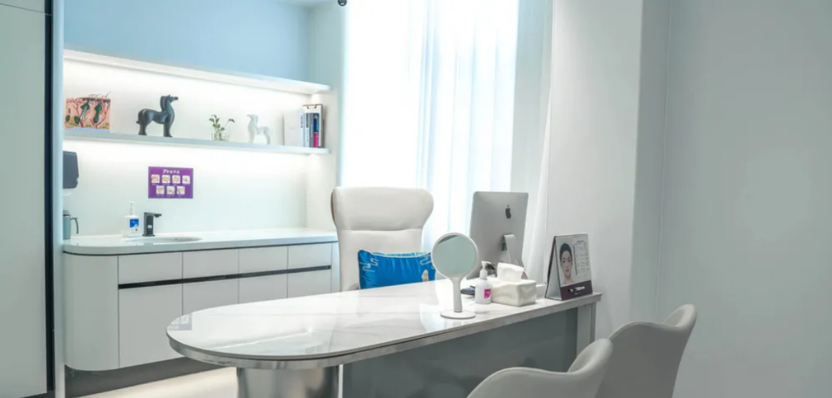 名医集结 规范筑美 兰州美莱医师团队重磅升级