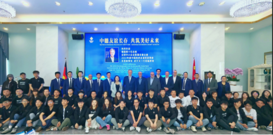 云图片