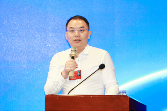 云图片